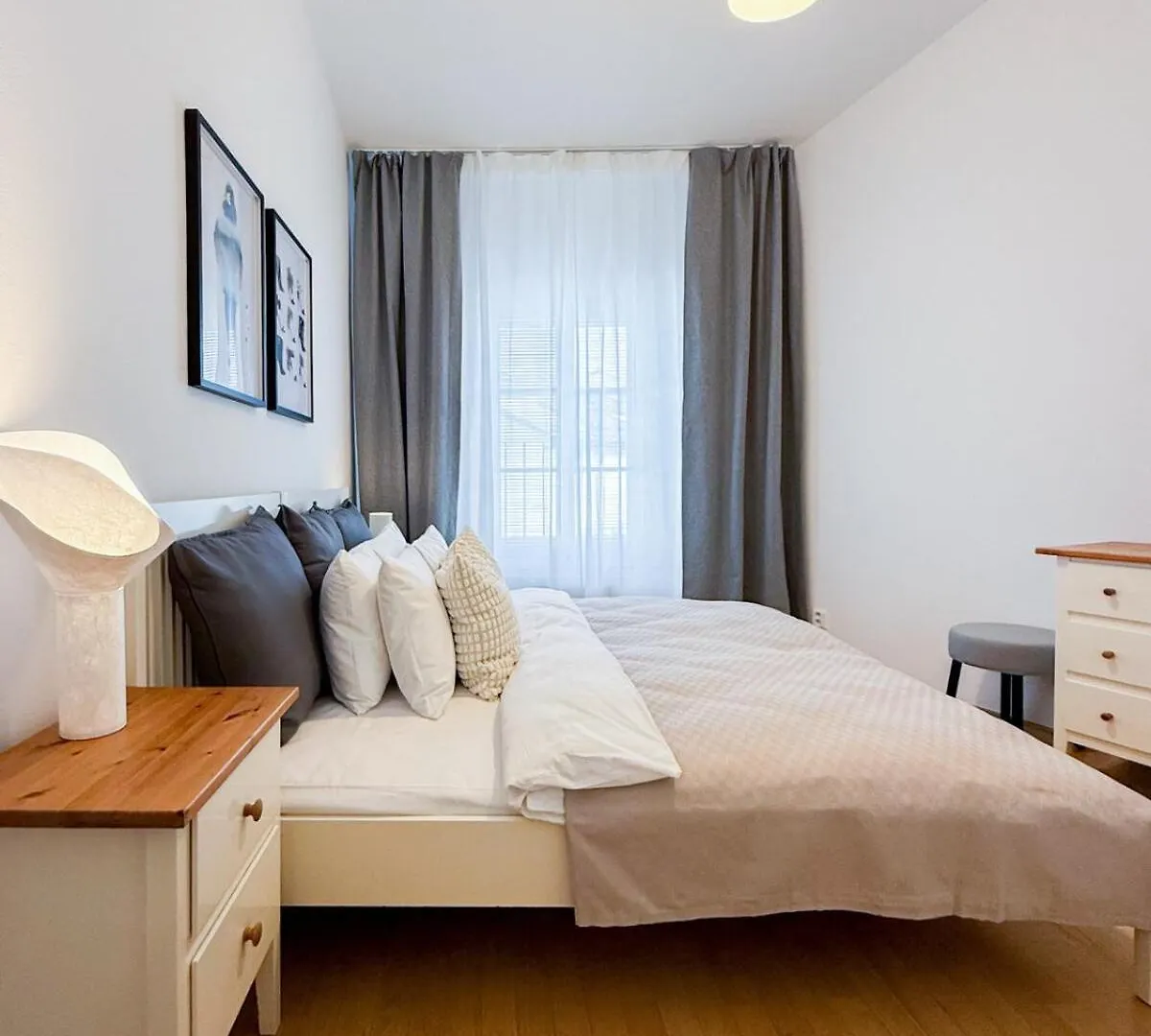 Turnkey I Old Town 5Br Loft Apartment Prague