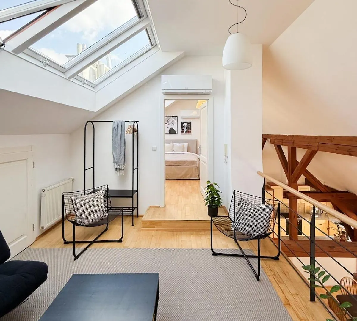 Turnkey I Old Town 5Br Loft Apartment Praga Czechy
