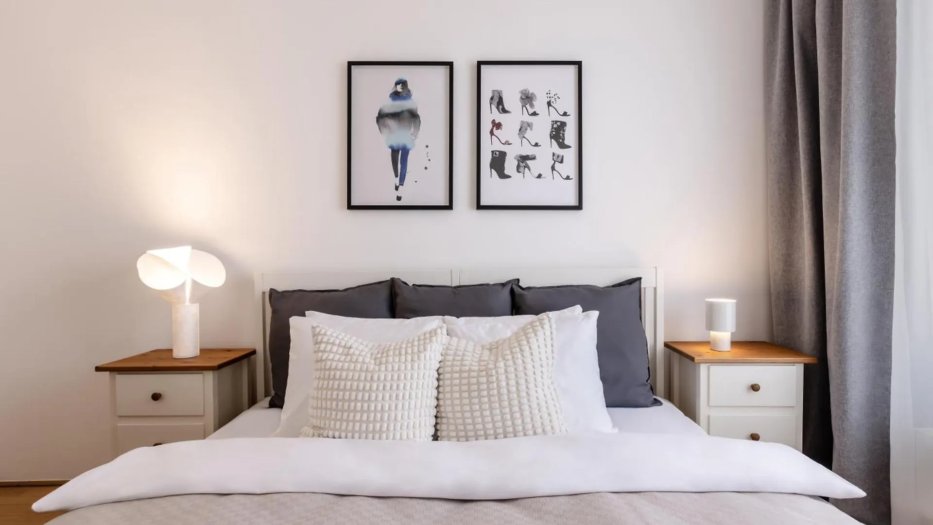 Turnkey I Old Town 5Br Loft Apartment Praga Czechy